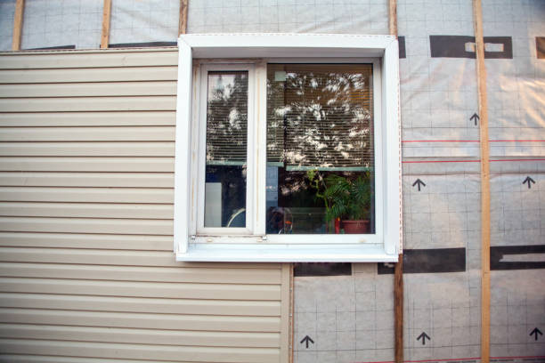 How To Choose The Right Materials for Your Siding Installation in 'Pine Level, NC